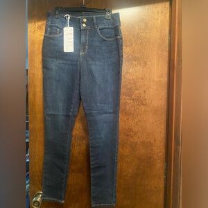 New Seven7 high rise curvy leggings, size 8